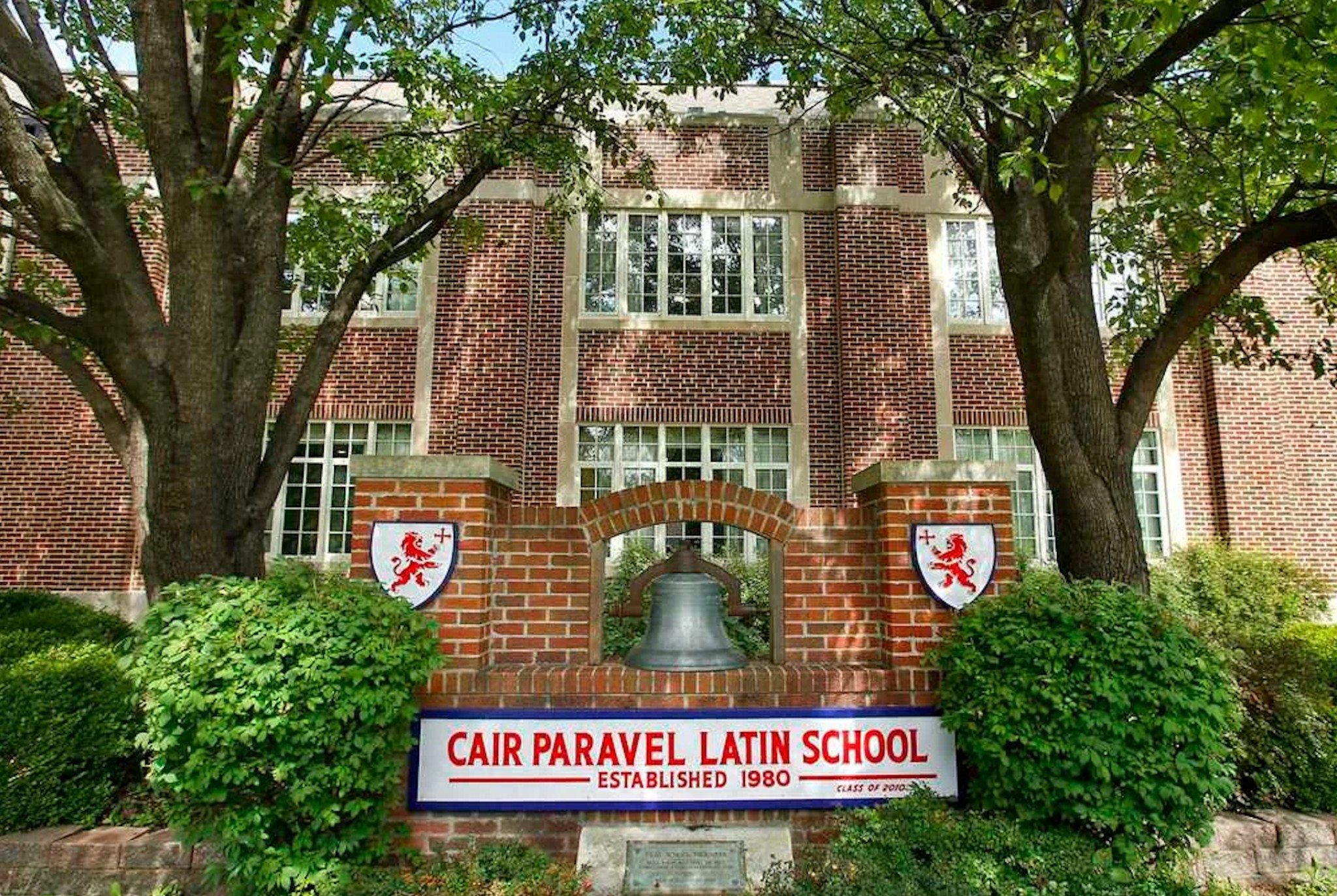 Cair Paravel Latin School
